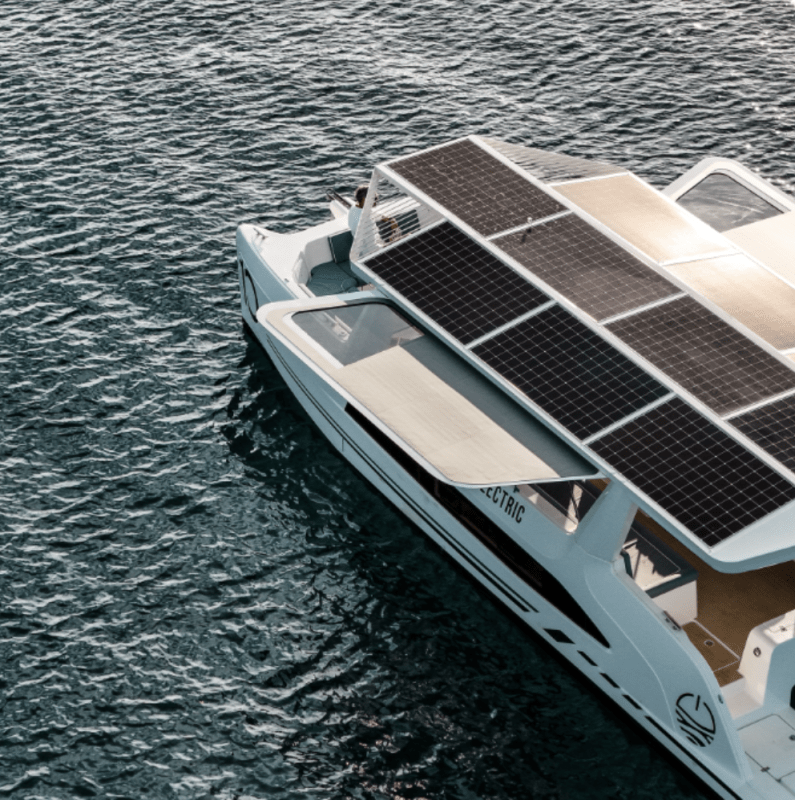 Catamaran électrique Bateau Marseille Calanques